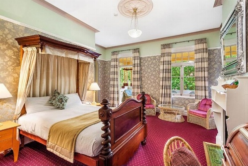 McLaren Hotel -North Sydney image 24